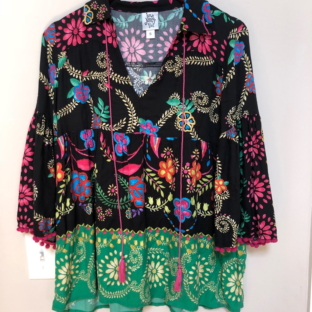 Ivy and Jane top